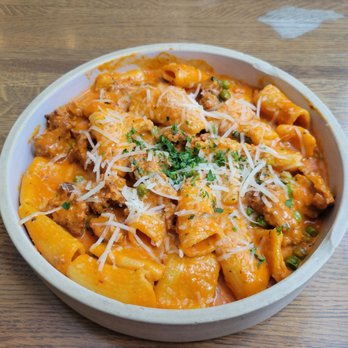 Talia - Vodka pasta with sausage - Italian Near Me - Pittsburgh, Pennsylvania Talia - Vodka pasta with sausage - Italian Near Me - Pittsburgh, Pennsylvania