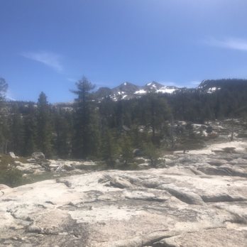 Wrights Lake - View of mountains and trees at Wright's lake - Hiking Near Me - Kyburz, California