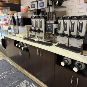 Broadway Gourmet - Beverage Station - Delis Near Me - Massapequa, New York