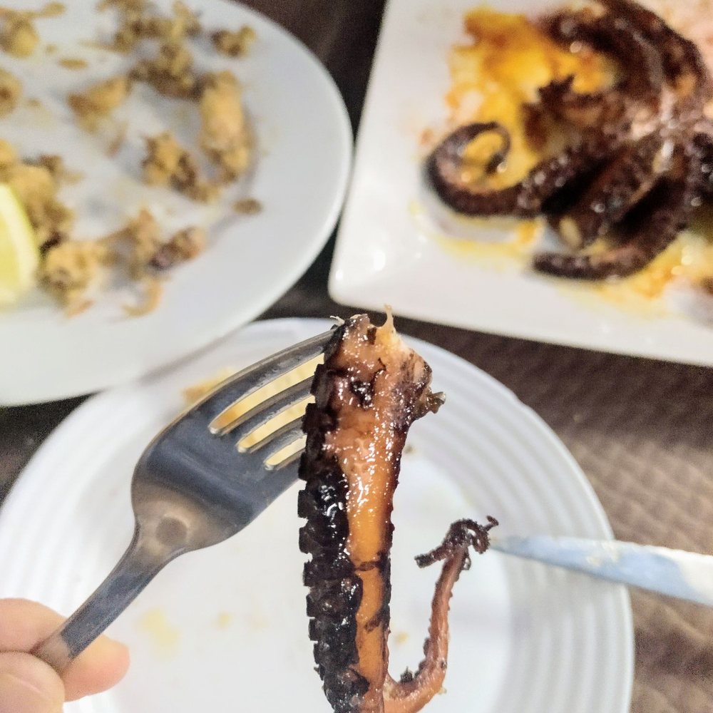 El Rojo - Octopus - Spanish Near Me - Torrevieja, A