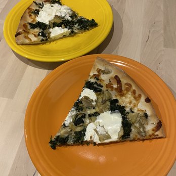 George's Pizzaria - Artichoke Pizza slices (dinner plates for scale!) - Pizza Near Me - New York, New York George's Pizzaria - Artichoke Pizza slices (dinner plates for scale!) - Pizza Near Me - New York, New York