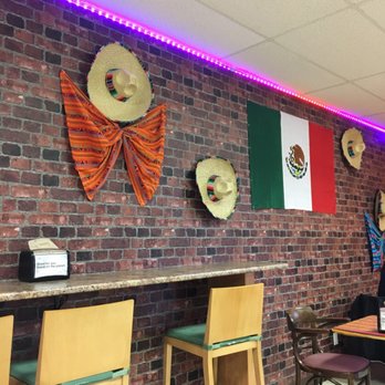 Tacoholic - Mexican Near Me - Langley, British Columbia