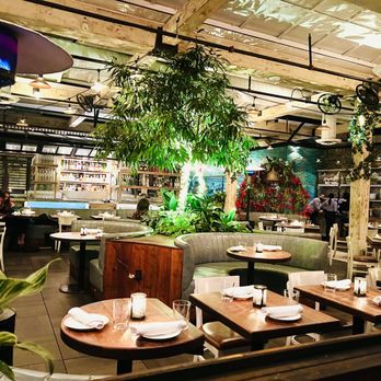 Catch - Sushi Bars Near Me - West Hollywood, California