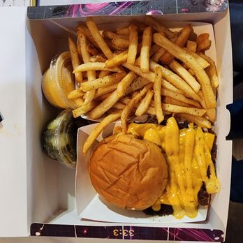 Burger 3000 - Burgers Near Me - Chatsworth, California Burger 3000 - Burgers Near Me - Chatsworth, California