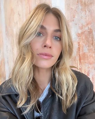 Andy LeCompte Salon by null