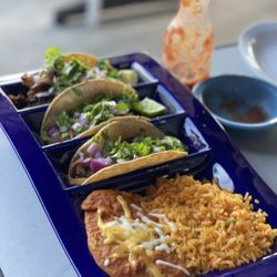 El Sol Mexican Bar & Grill - Al pastor tacos