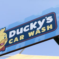 Ducky's Car Wash
