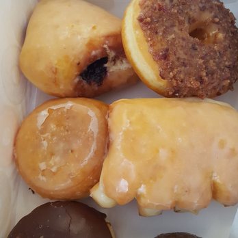 Ray's Donuts - Donuts Near Me - Lawrenceville, Georgia Ray's Donuts - Donuts Near Me - Lawrenceville, Georgia