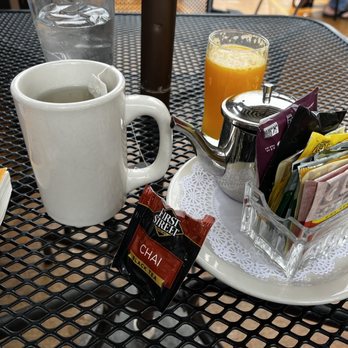Celia’s Garden Cafe - Tea choices - Breakfast & Brunch Near Me - Los Osos, California