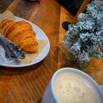 The Espresso Bar - Warmed, croissants, and hot chocolates are a must at The Espresso Bar!!! - Coffee & Tea Near Me - Taos, New Mexico
