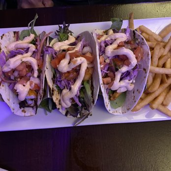 Elliot's - Chef's Tacos - Seafood Near Me - Freeport, New York