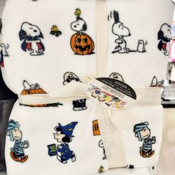 Marshalls - Looks like Halloween is just around the corner, as I saw these throw blankets at Marshalls.