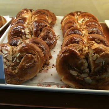 85°C Bakery Cafe-Irvine - Peanuts! - Coffee & Tea Near Me - Irvine, California 85°C Bakery Cafe-Irvine - Peanuts! - Coffee & Tea Near Me - Irvine, California