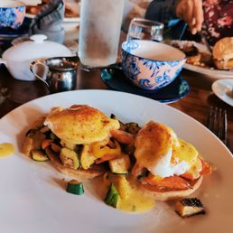 Poached eggs - swapped the bacon for vegetables Poached eggs - swapped the bacon for vegetables