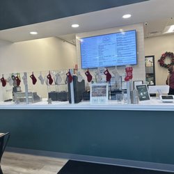 BE Smoothie Cafe - Ordering counter