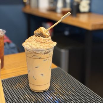Blue Ghost Outpost - Smores Latte 8/10 - Coffee & Tea Near Me - Waynesville, North Carolina
