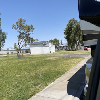 Spike's Desert Dog Park - Dog Parks Near Me - Needles, California Spike's Desert Dog Park - Dog Parks Near Me - Needles, California