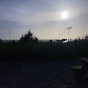 The Mucky Duck - Sunset view while waiting for a table. - Seafood Near Me - Captiva, Florida The Mucky Duck - Sunset view while waiting for a table. - Seafood Near Me - Captiva, Florida