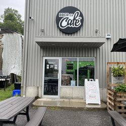 Brown Bag Coffee Roasters - Frontage