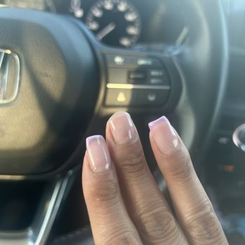 Sky Nails - I got gel on my natural nails, it broke. Went back & got it fixed for $6 for 2 nails! - Nail Salons Near Me - El Monte, California