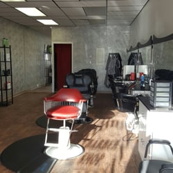 Barber's Edge and Salon - Full service mens barber shop