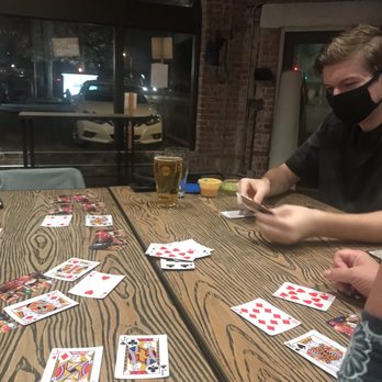 Leashless Brewing - Cards games.    Great beer.  Great fun.  Great staff.  Great times.     Live music tonite.   Food truck onsite.  Cheers - Breweries Near Me - Ventura, California
