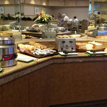 Cafe 410 - Bread Station - American Near Me - Honolulu, Hawaii