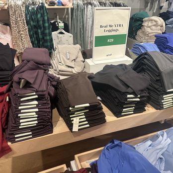 Aerie - Lingerie Near Me - Pembroke Pines, Florida