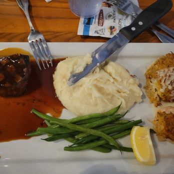 Poseidon Coastal Cuisine - Mixed Grill - Seafood Near Me - Hilton Head Island, South Carolina Poseidon Coastal Cuisine - Mixed Grill - Seafood Near Me - Hilton Head Island, South Carolina