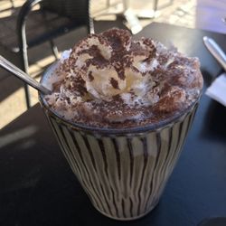 Café Karisma - Hot chocolate