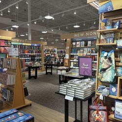 Barnes & Noble Booksellers