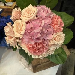 The Flower Shoppe - Prom bouquets