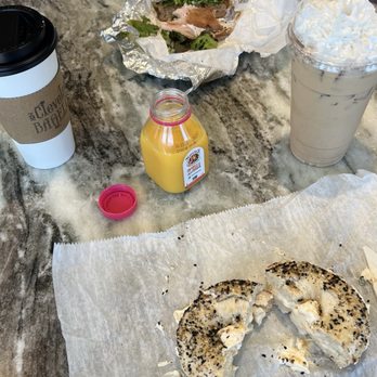 The Cleveland Bagel Cafe Kent - Banana Pudding Latte - Bagels Near Me - Kent, Ohio The Cleveland Bagel Cafe Kent - Banana Pudding Latte - Bagels Near Me - Kent, Ohio