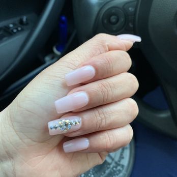 Nailsonme Salon - Nail Salons Near Me - Temple City, California