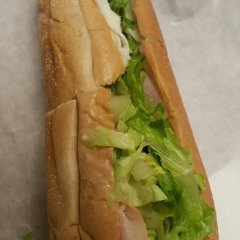 Colombo's Pizza and Cafe - Turkey and Provolone Sub with lettuce and tomato - Pizza Near Me - Reading, Massachusetts Colombo's Pizza and Cafe - Turkey and Provolone Sub with lettuce and tomato - Pizza Near Me - Reading, Massachusetts