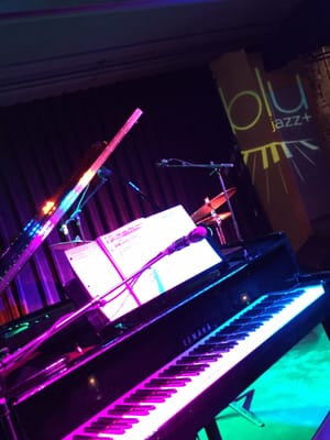 BLU Jazz+ by null