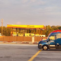 Love's Travel Stop - Fuel Pumps