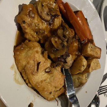 Grape Vine Cafe - Chicken Marsala - Wine Bars Near Me - Las Vegas, Nevada Grape Vine Cafe - Chicken Marsala - Wine Bars Near Me - Las Vegas, Nevada