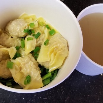 Papa's Cafe - Wonton soup = $8... on 6-4-20 - Cantonese Near Me - Honolulu, Hawaii