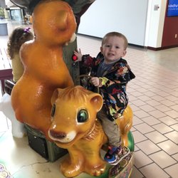 ViaPort Rotterdam Mall - Carousel