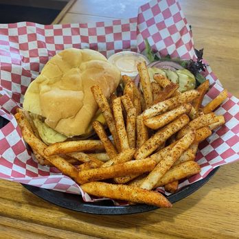 Little Mountain Eatery - Cheeseburger with Cajun fries - Pizza Near Me - Sevierville, Tennessee Little Mountain Eatery - Cheeseburger with Cajun fries - Pizza Near Me - Sevierville, Tennessee