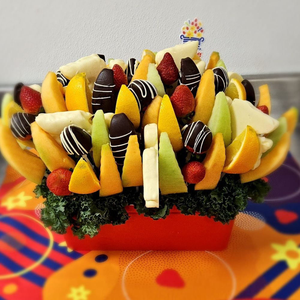 Edible Arrangement Mira Mesa, San Diego, CA 92126 - Last Updated January  2026 - Yelp, image size:1000x1000