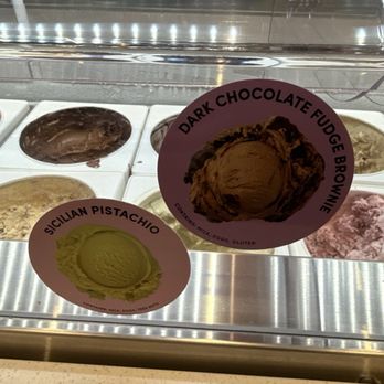 Van Leeuwen Ice Cream - Ice Cream & Frozen Yogurt Near Me - Burlington, Massachusetts Van Leeuwen Ice Cream - Ice Cream & Frozen Yogurt Near Me - Burlington, Massachusetts