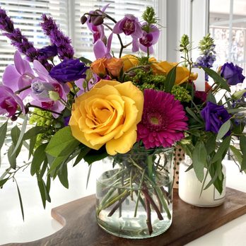 Rock Hill Flower Delivery - Floral arrangement - Florists Near Me - Rock Hill, South Carolina Rock Hill Flower Delivery - Floral arrangement - Florists Near Me - Rock Hill, South Carolina
