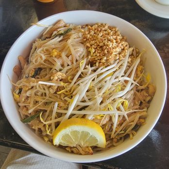 Mai's Spicy Kitchen - Pork Pad Thai. - Sushi Bars Near Me - New Baltimore, Michigan Mai's Spicy Kitchen - Pork Pad Thai. - Sushi Bars Near Me - New Baltimore, Michigan