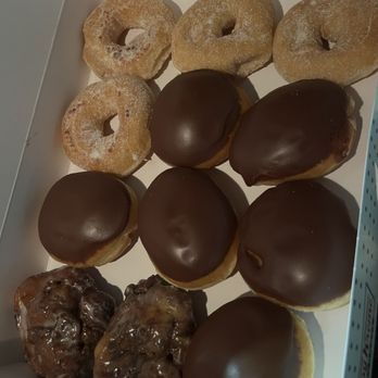 Krispy Kreme - Custom Assorted Dozen - Donuts Near Me - Daly City, California