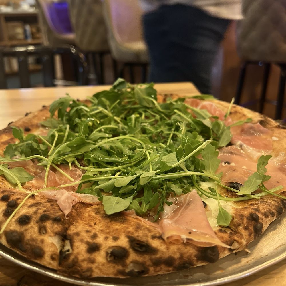 Gia Mia - Pizza Near Me - Downers Grove, Illinois Gia Mia - Pizza Near Me - Downers Grove, Illinois