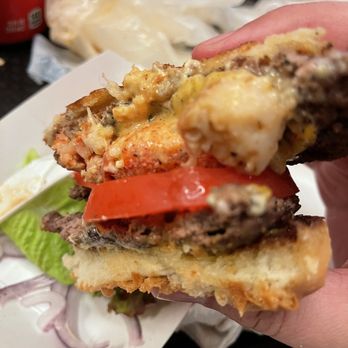 Fat Cheeks Hawaii - Lobster cheeseburger - Sandwiches Near Me - Honolulu, Hawaii Fat Cheeks Hawaii - Lobster cheeseburger - Sandwiches Near Me - Honolulu, Hawaii