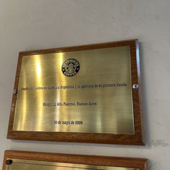 Starbucks - Coffee & Tea Near Me - Buenos Aires, C