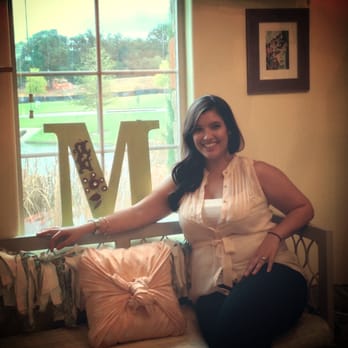 Rahna Morgan Hairstylist - Hair Stylists Near Me - Keller, Texas Rahna Morgan Hairstylist - Hair Stylists Near Me - Keller, Texas